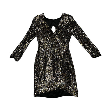 Designer Parker Silver Gold and Black Sequin cocktail dress. Gorgeous well made cocktail dress that has some stretch to it.     Measured Flat   Chest - 32  Sleeve - 19